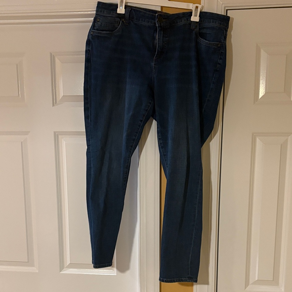 Kut from the Kloth Dark Blue Straight Leg Jeans